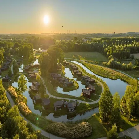 Spacious With Garden